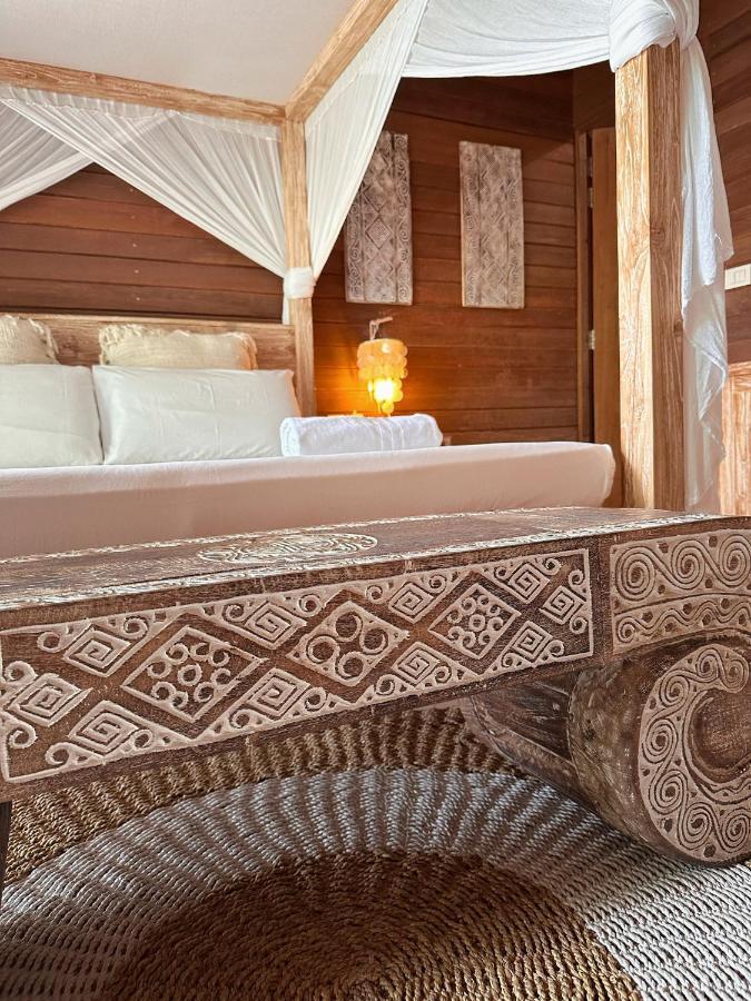 Met House Hotel Тулусдоо Екстериор снимка